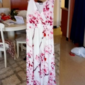 Women dress